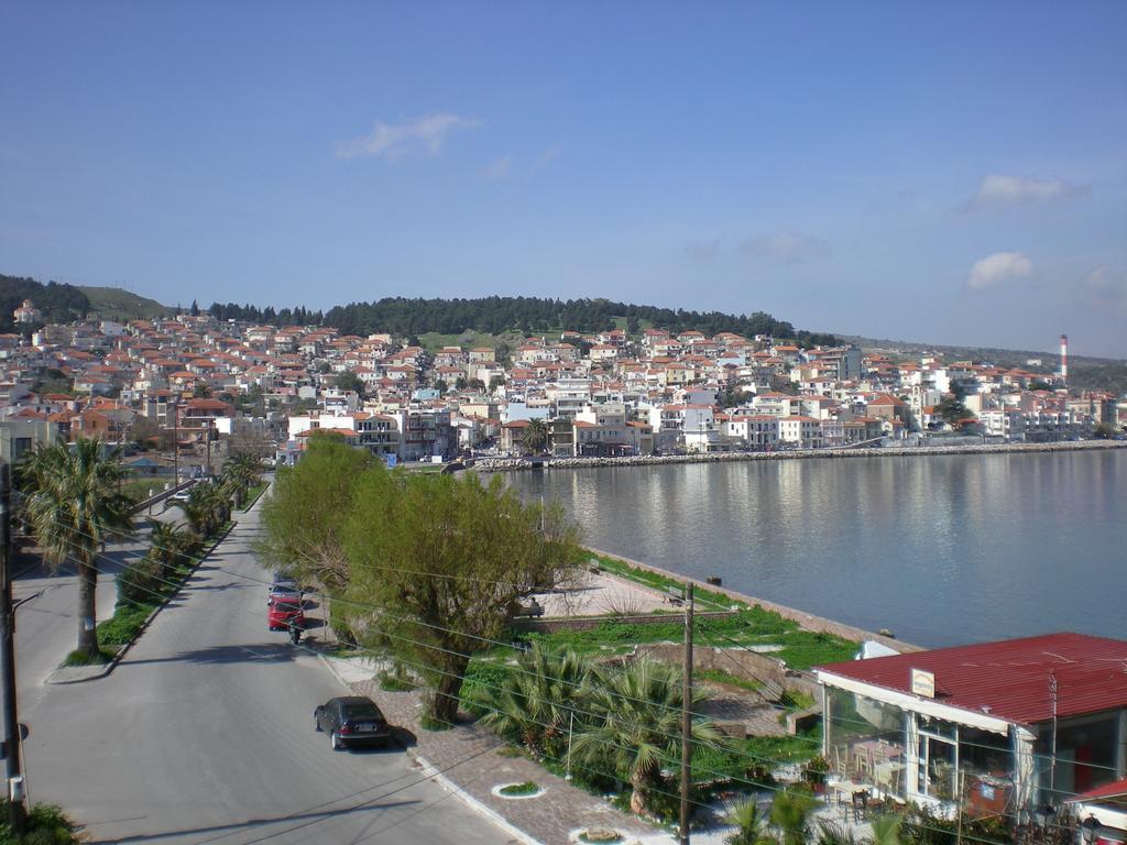 Zoumboulis Rooms Μυτιλήνη Εξωτερικό φωτογραφία